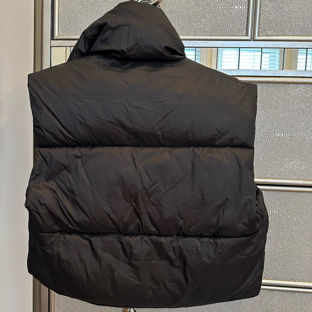 Shein Cropped Puffer Vest - Picture 7 of 11